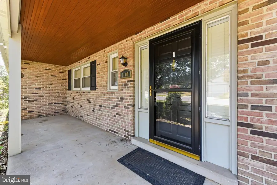 1100 Lilac Ln, Reading, PA 19609 - #2