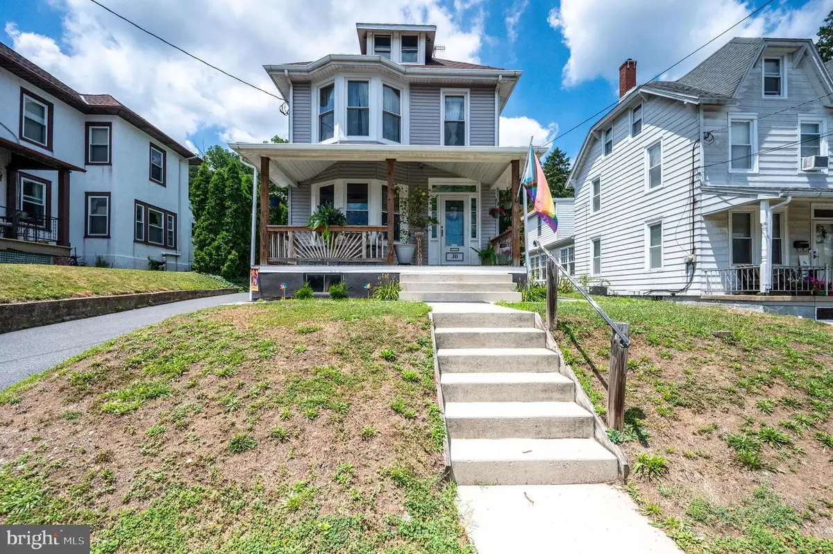 30 W 33rd St, Reading, PA 19606 - #1