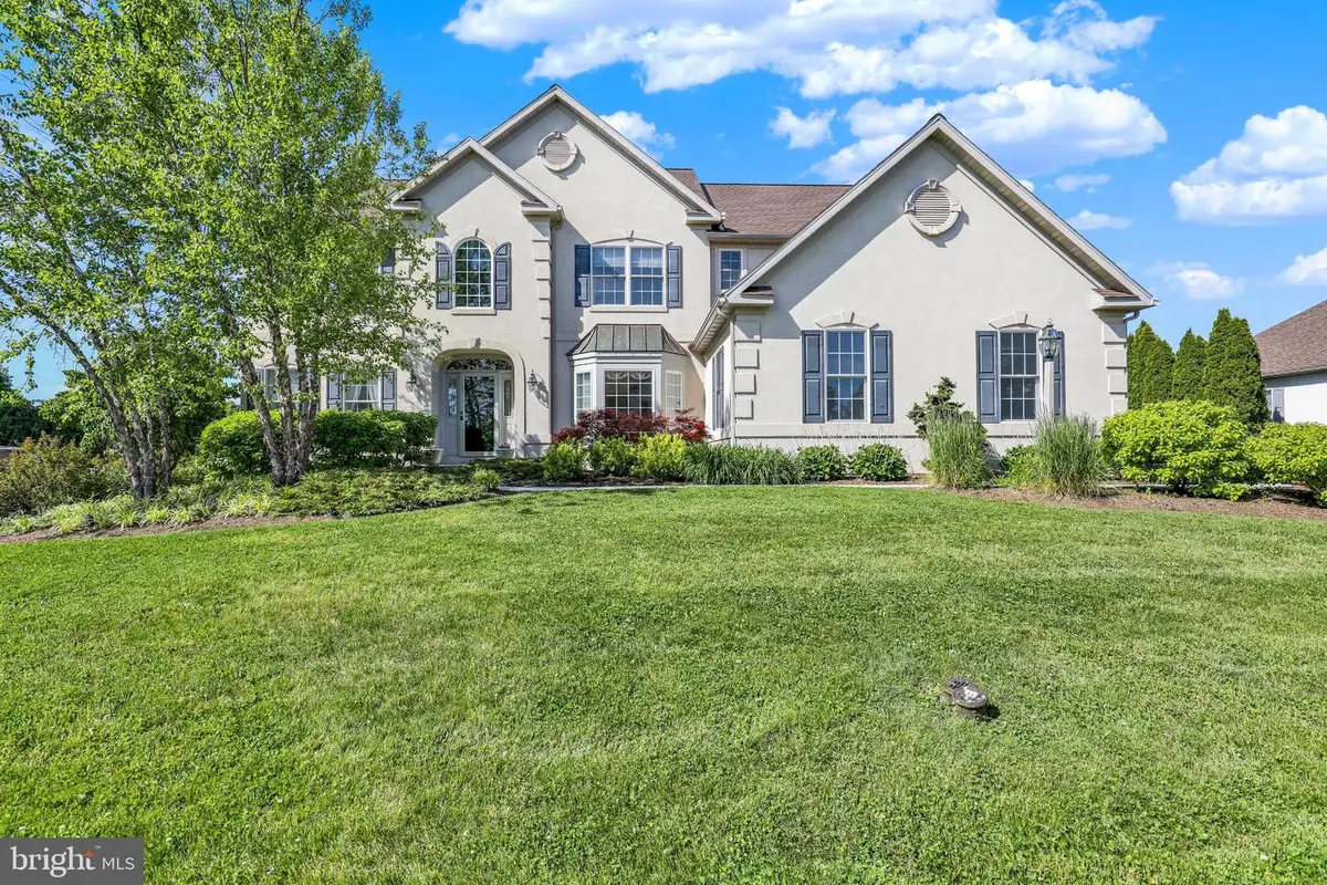 3364 Harwood Ln, Reading, PA 19608 - #1