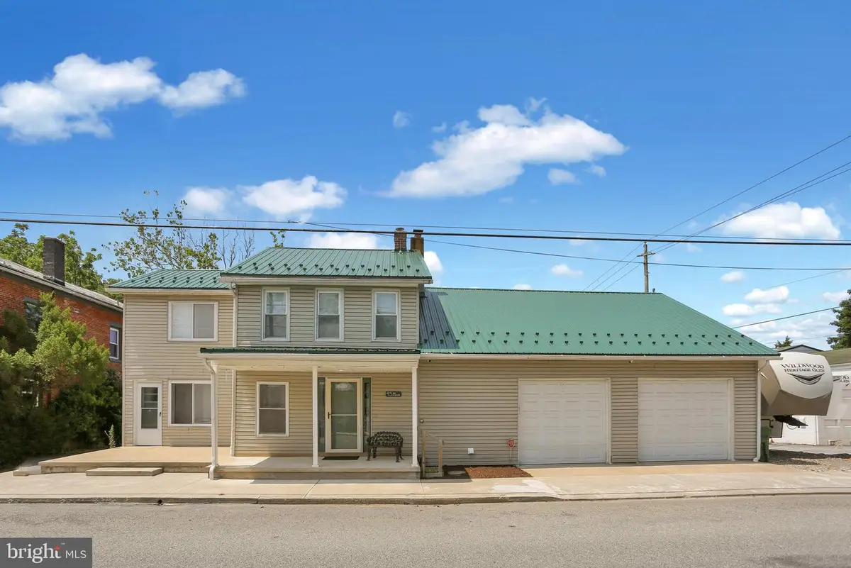4 S Main St, Bernville, PA 19506 - #1