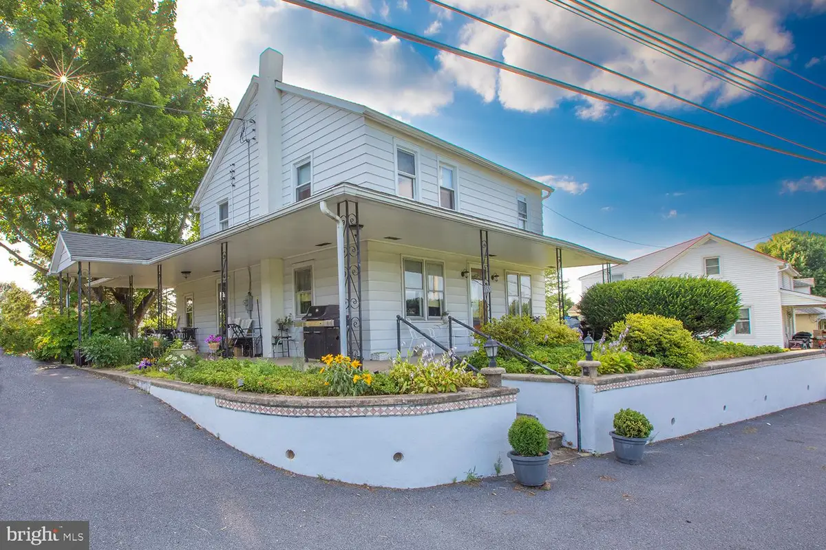 155 Bowers Rd, Mertztown, PA 19539 - #1