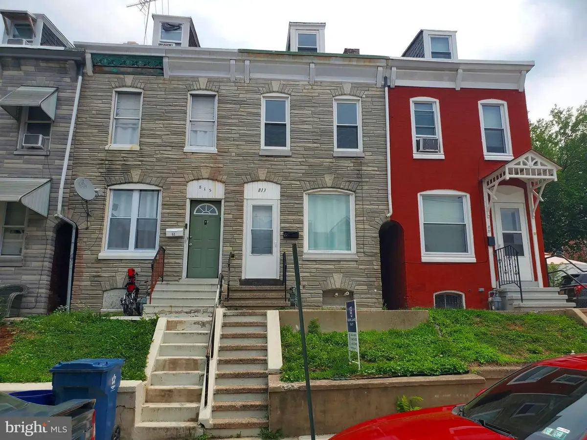 813 Locust St, Reading, PA 19604 - #1
