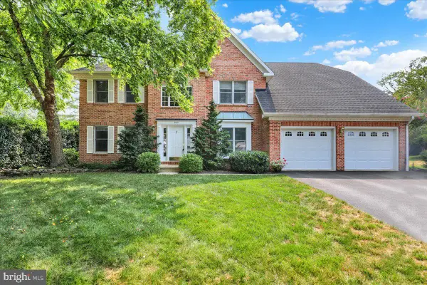 200 Sturbridge Dr, WYOMISSING, PA 19610