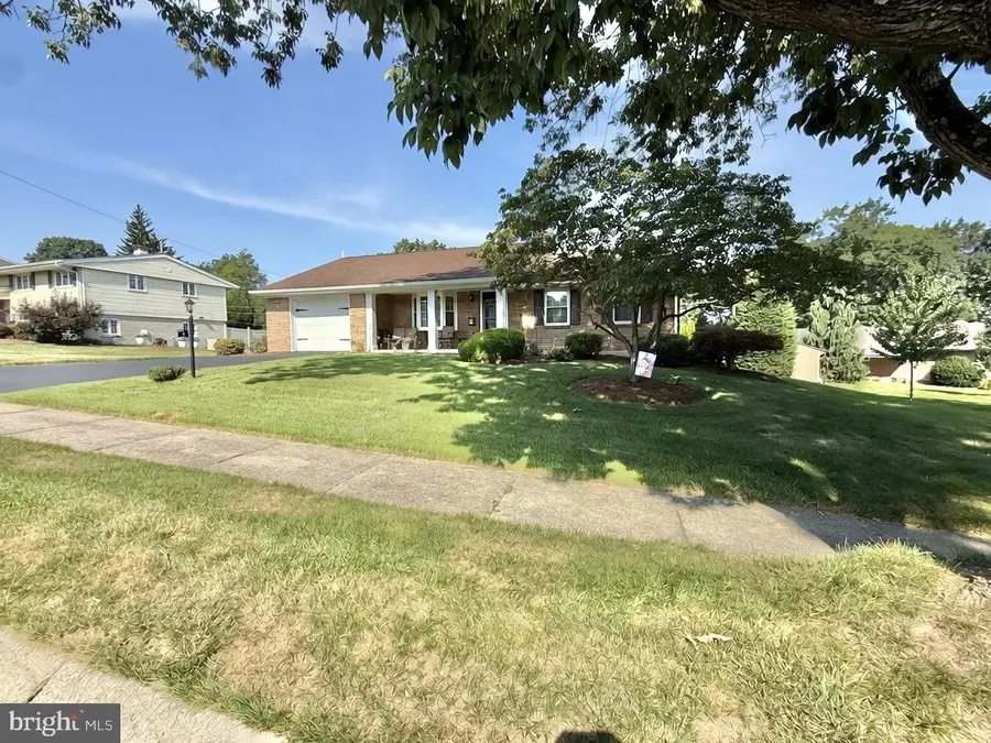 3 Cherrywood Rd, Reading, PA 19610 - #2