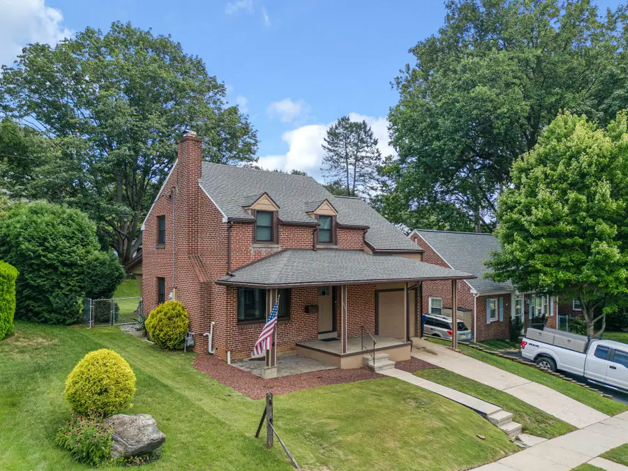 517 Wellington Ave, Reading, PA 19609 - #3