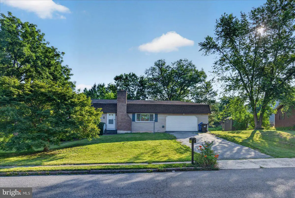 119 Russell Ave, Douglassville, PA 19518 - #1