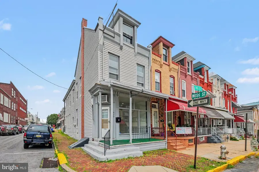 929 Pike St, Reading, PA 19604 - #3