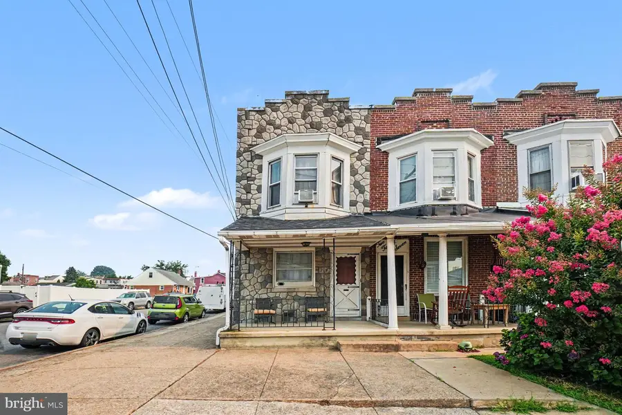 229 Upland Ave, Reading, PA 19611 - #2