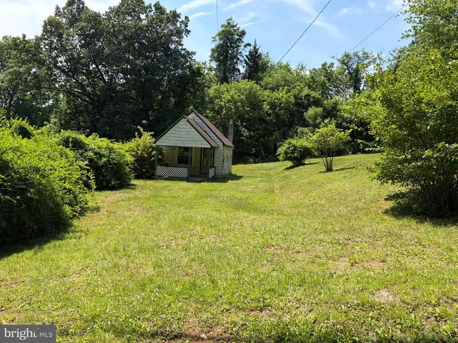 257 Spies Church Rd, Reading, PA 19606 - #2