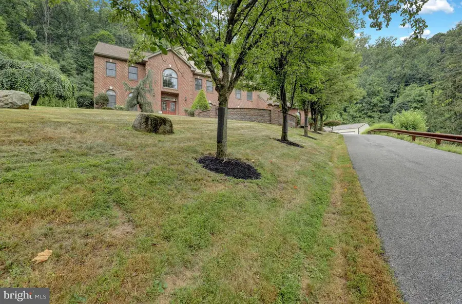 456 Main St, Mohnton, PA 19540 - #3