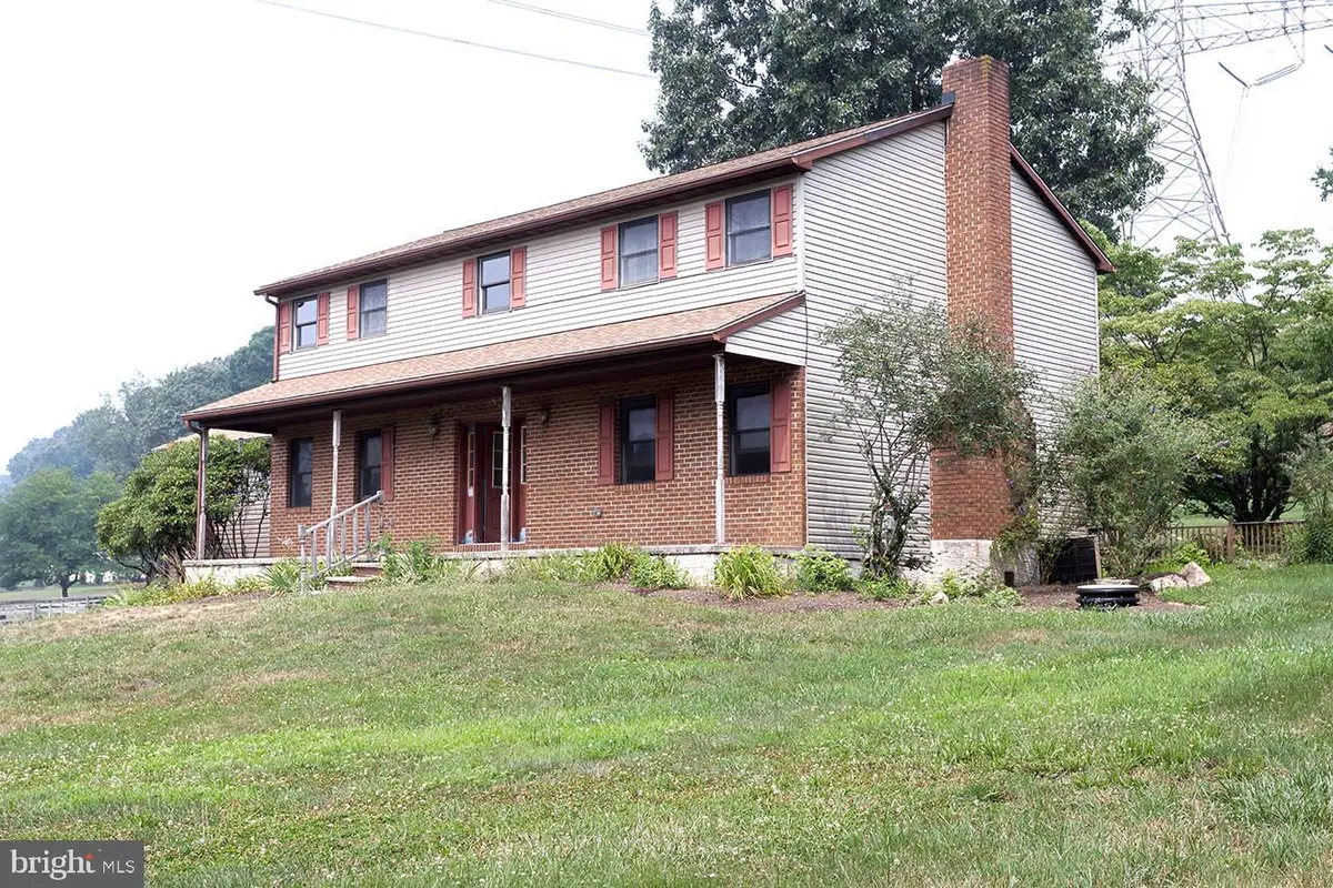 406 Miller Rd, Reading, PA 19608 - #1