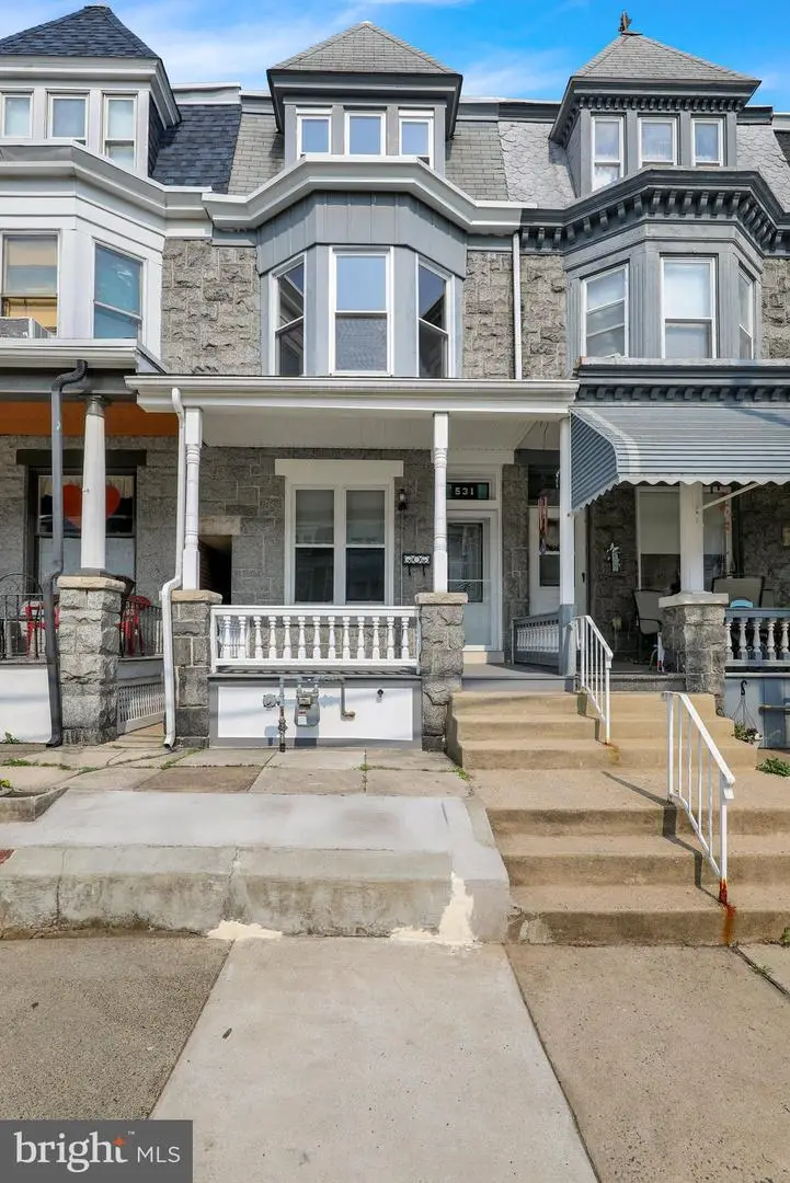 531 Weiser St, Reading, PA 19601 - #2