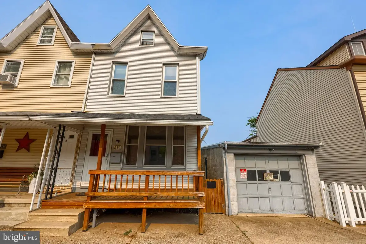 520 N 13th St, Reading, PA 19604 - #1
