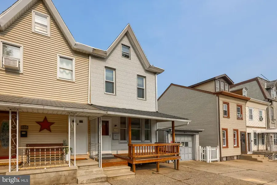 520 N 13th St, Reading, PA 19604 - #2