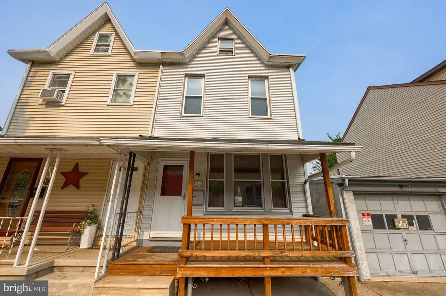 520 N 13th St, Reading, PA 19604 - #3