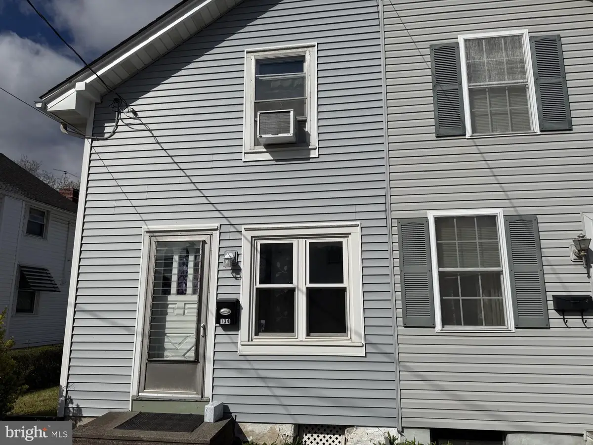 134 Cinder St, Birdsboro, PA 19508 - #1