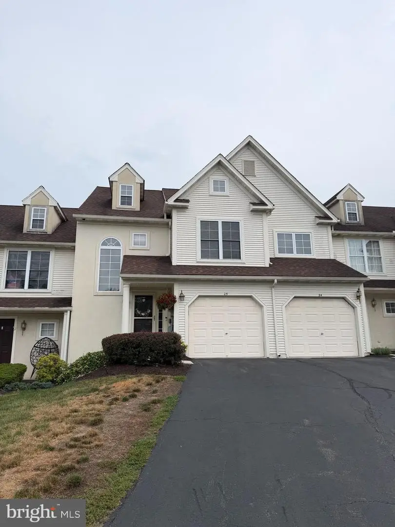 25 Whitepine Gulch, Reading, PA 19607 - #1