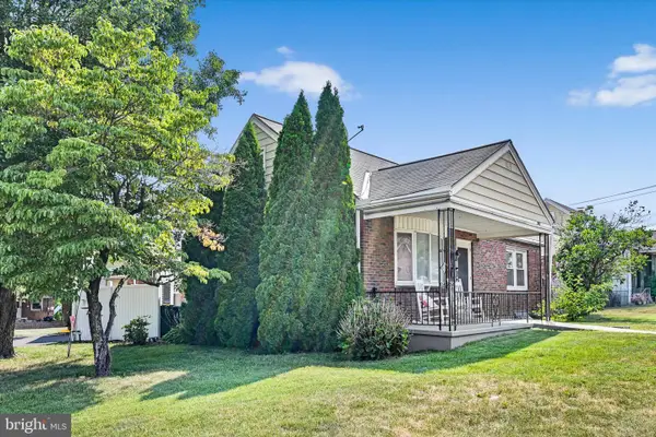 2907 Shillington Rd, SINKING SPRING, PA 19608