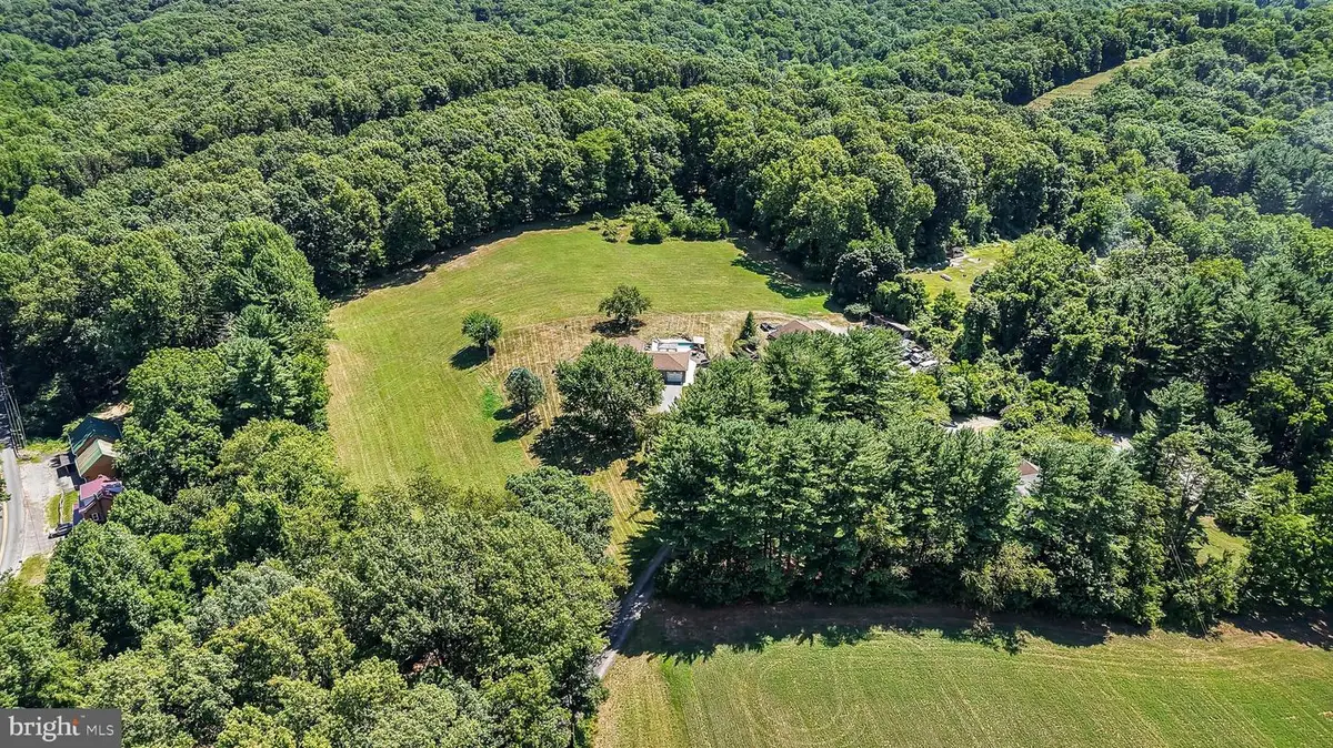 130 Clearfield Ln, Reading, PA 19608 - #1