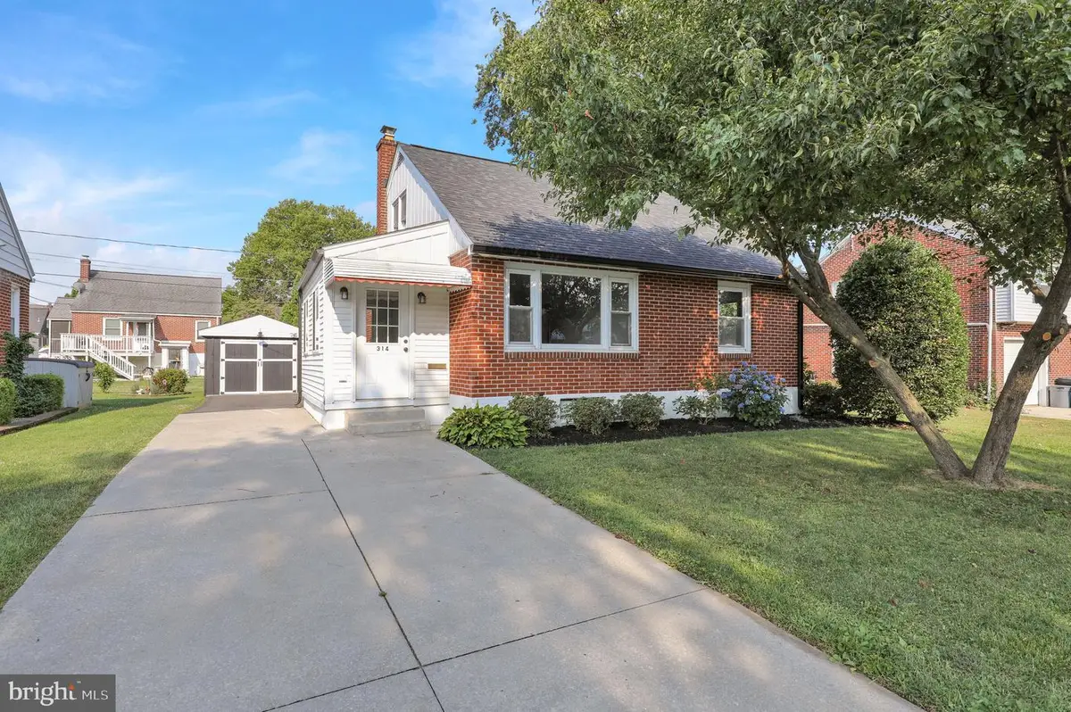 314 Dorchester Ave, Reading, PA 19609 - #1