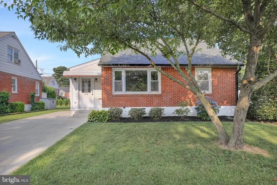 314 Dorchester Ave, Reading, PA 19609 - #3