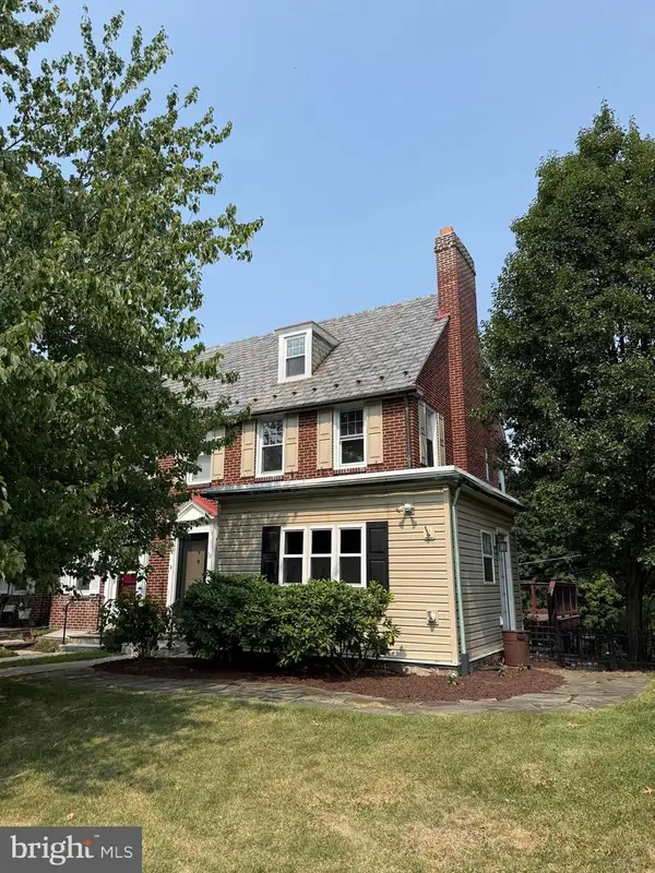 13 Endlich Ave, READING, PA 19606