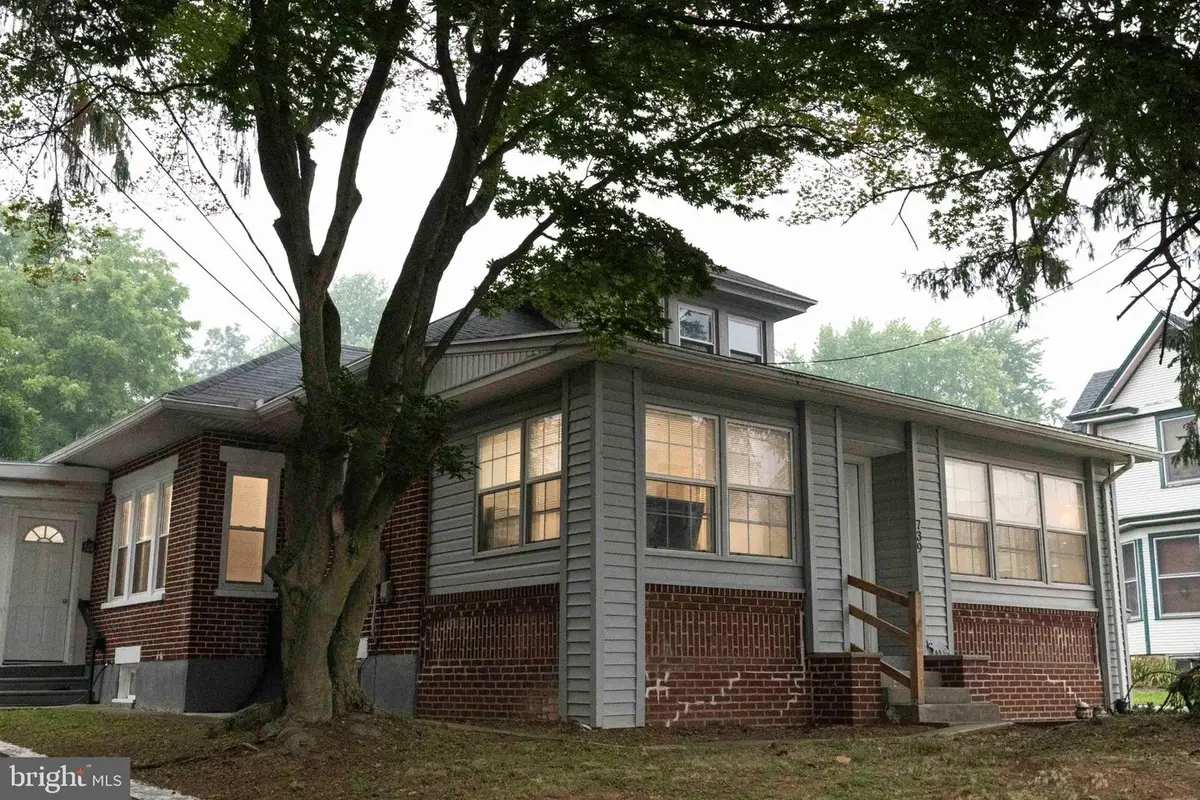 739 S Reading Ave, Boyertown, PA 19512 - #1