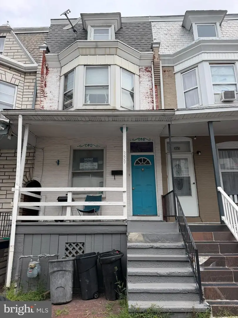 339 Hollenbach St, Reading, PA 19601 - #1