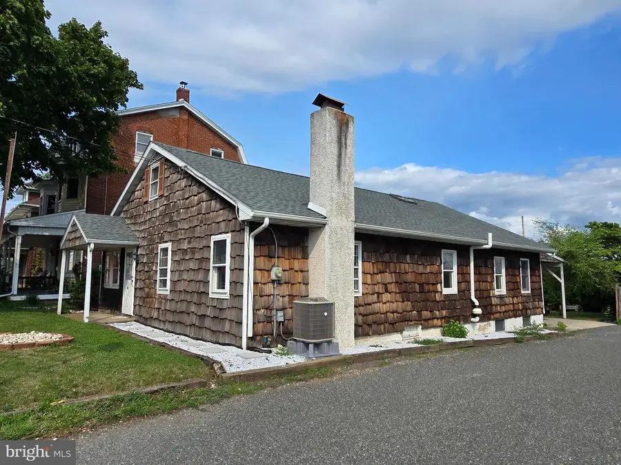 648 N Reading Ave N, Boyertown, PA 19512 - #2
