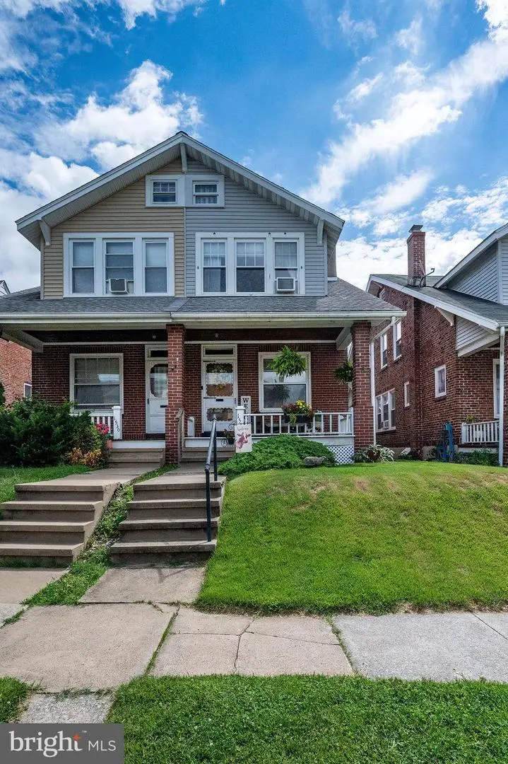 1532 Fayette Ave, Reading, PA 19607 - #2