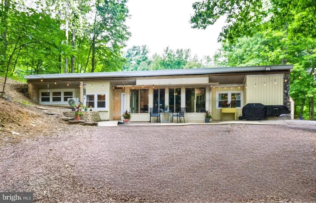 74 Turkey Rd, Kempton, PA 19529 - #1