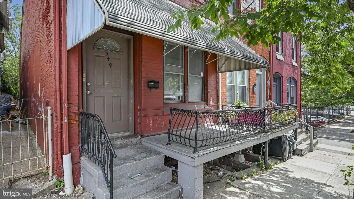 349 N 4th St, Reading, PA 19601 - #1