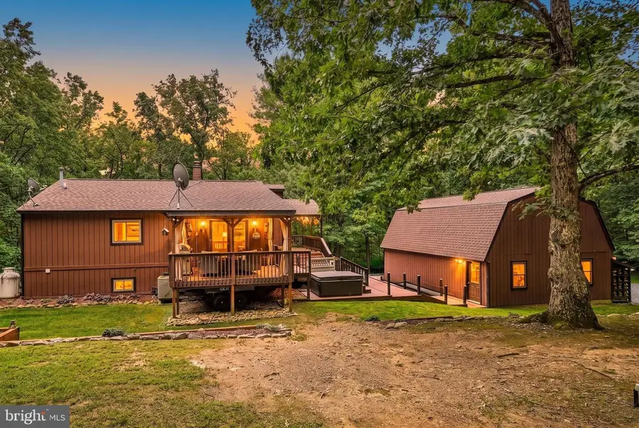 202 Stewart Ln, Hamburg, PA 19526 - #2