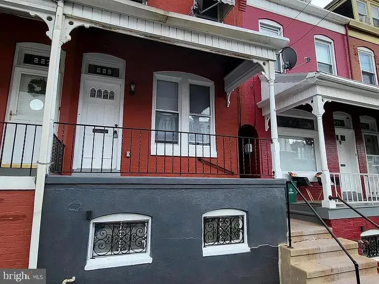 229 S 13th St, Reading, PA 19602 - #2