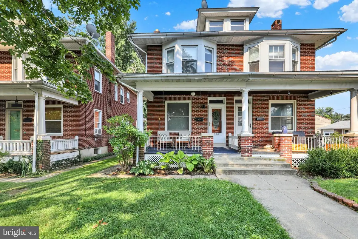 218 Telford Ave, Reading, PA 19609 - #1