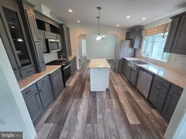 65 Ash Rd, HAMBURG, PA 19526