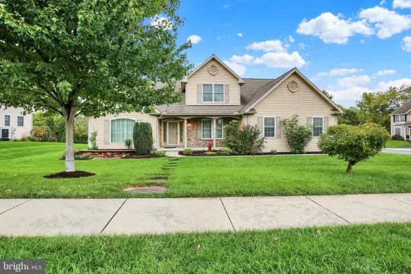 301 Valley Ct, SINKING SPRING, PA 19608