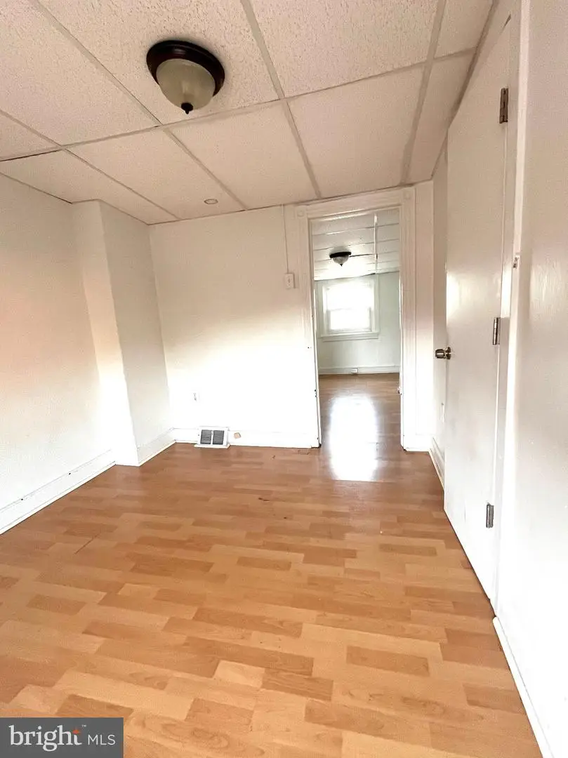 563 Perry St, Reading, PA 19601 - #3