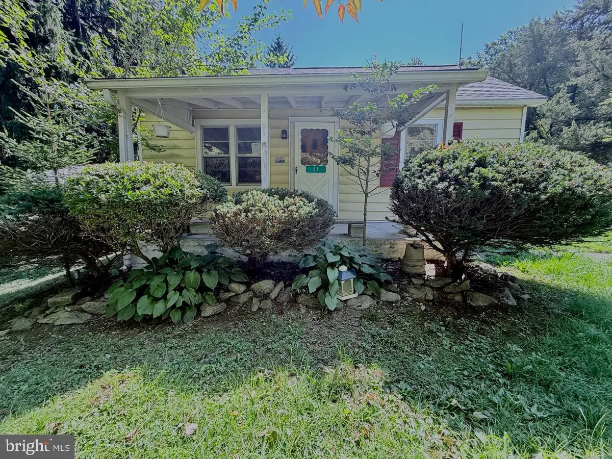 61 Mabry St, Mertztown, PA 19539 - #1
