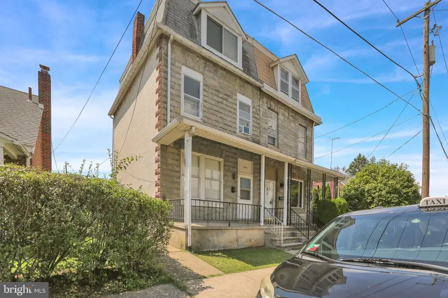 1306 Luzerne St, Reading, PA 19601 - #2