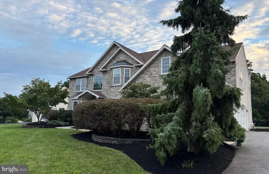 49 Augusta Ln, Fleetwood, PA 19522 - #3