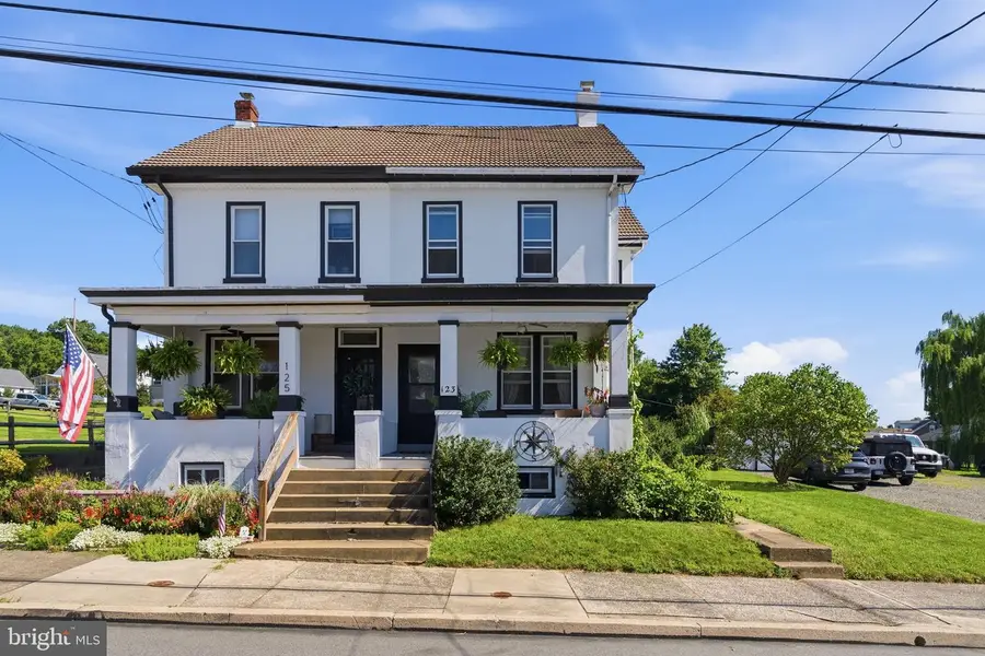 123 N Church St, Bally, PA 19503 - #2