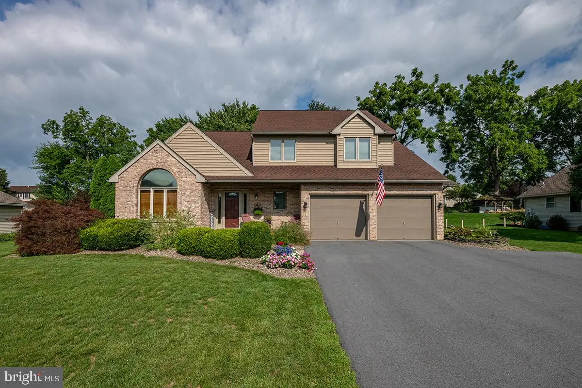 328 W Walnut Tree Dr, Blandon, PA 19510 - #1