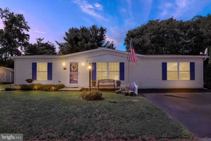 409 Cedar Ln, Birdsboro, PA 19508 - #2