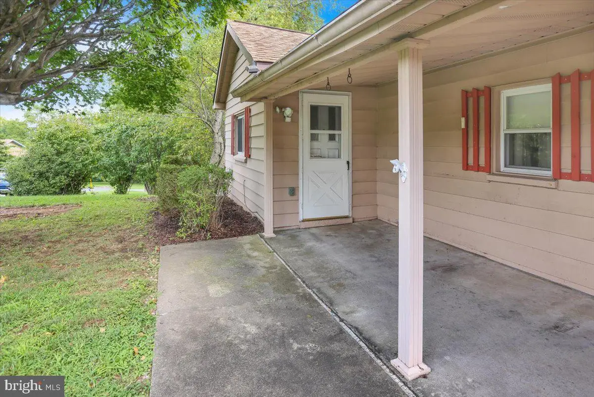 37 Harman Rd, Reading, PA 19606 - #1