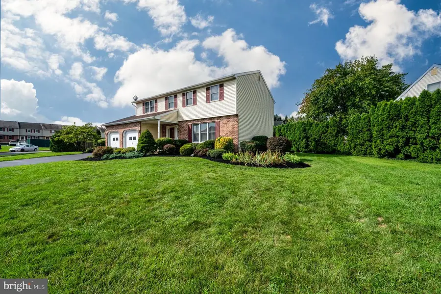 1302 Fredrick Blvd, Reading, PA 19605 - #3