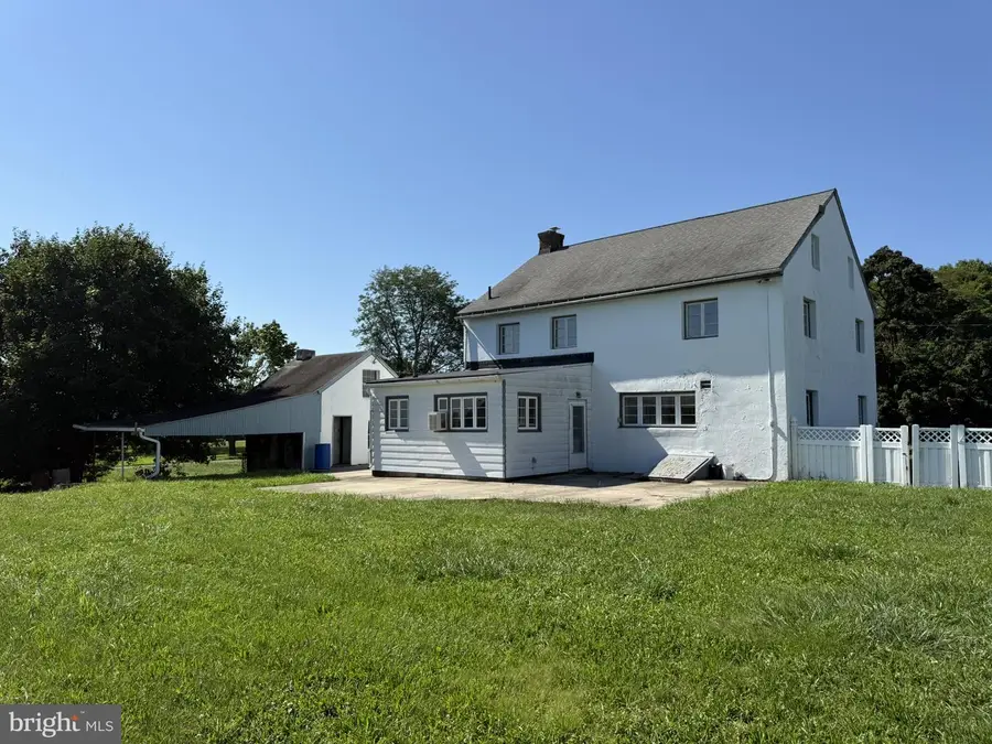 725 Evans Rd, Pottstown, PA 19464 - #3
