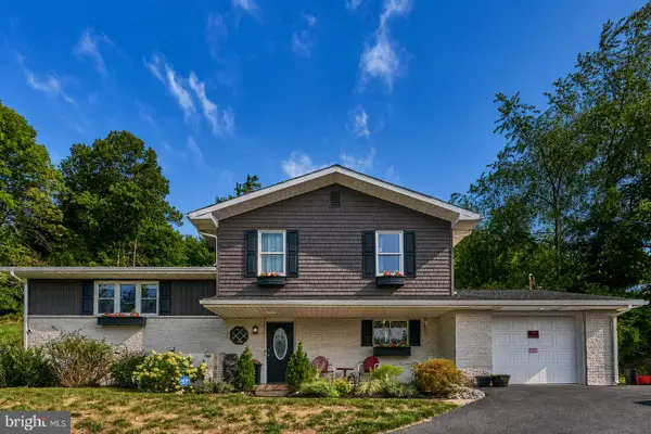 792 Fairmont Ave, MOHNTON, PA 19540