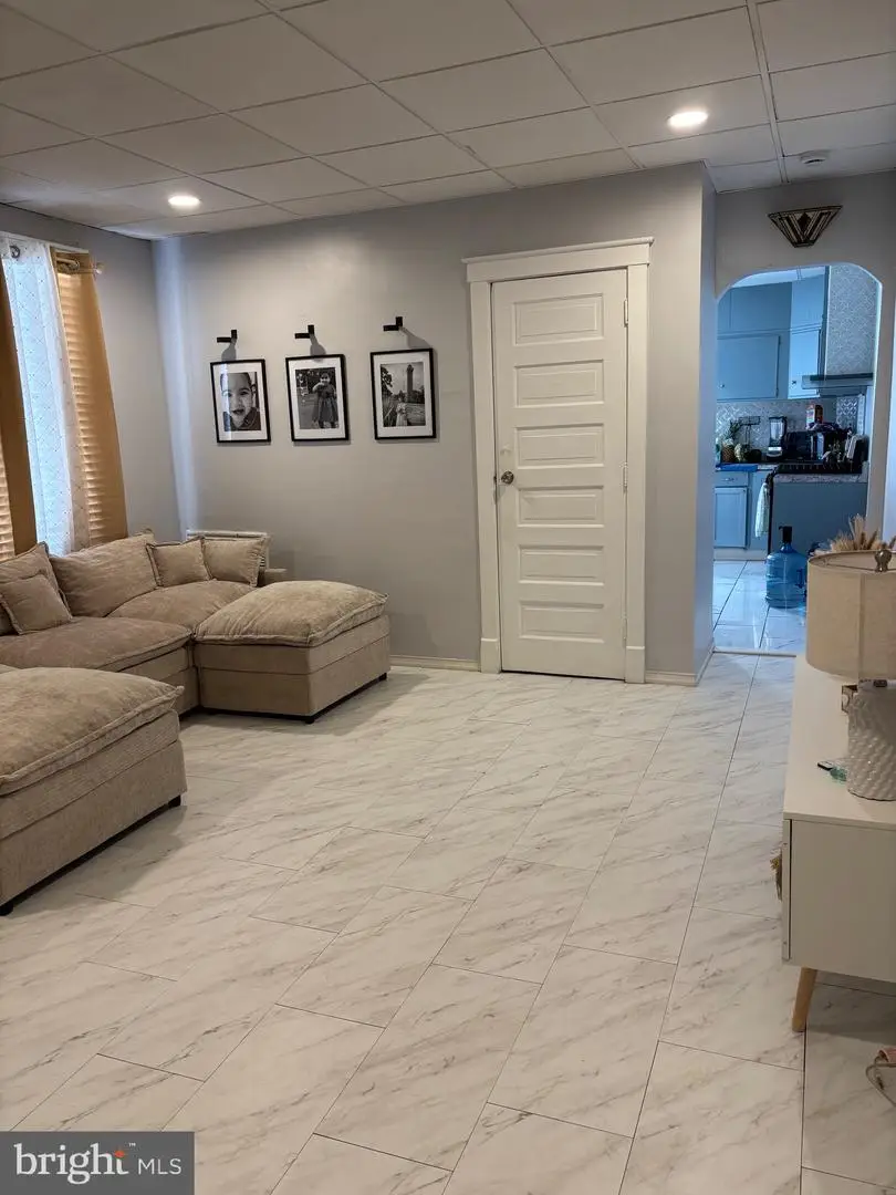 110 S 6th St, Reading, PA 19602 - #2