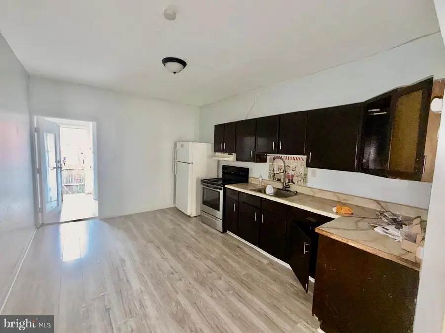 1032 Cherry St, Reading, PA 19602 - #3